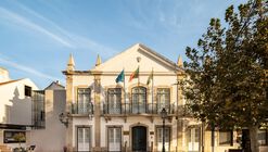 Montijo Municipal Gallery's Garden / Ricardo Bak Gordon + Rui Mendes Arquitectura