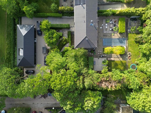 Casa para 3 generaciones / i29 architects - Imagen 6 de 37