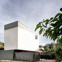 Casa Luna / Nomm Architects + Coti Architecture - Imágenes 2 de 34