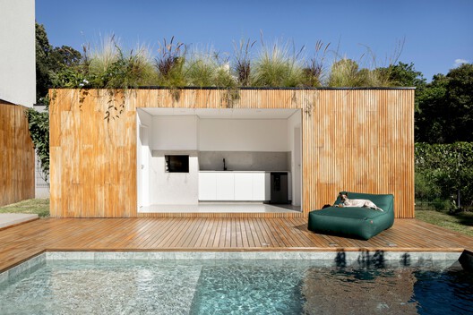 Casa Luna / Nommo Arquitetos + Coti Arquitetura - Fotografía exterior, Madera