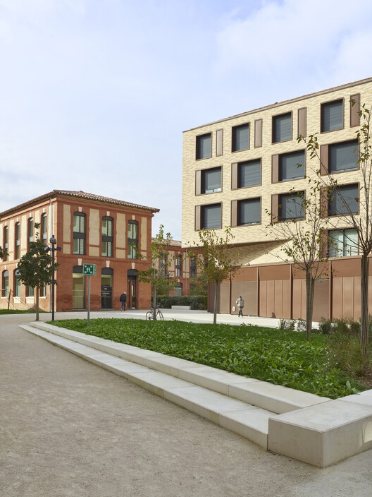 La Cité Internationale Université de Toulouse / Taillandier Architectes Associés - Exterior Photography, Facade, Concrete, Courtyard