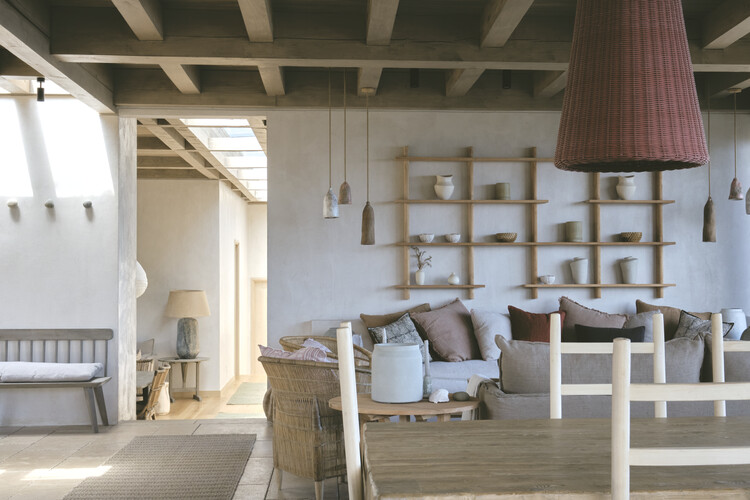 Casa EP / LOTE STUDIO + Ignacio Ferreira - Fotografía interior, Madera, Mesas, Sillas