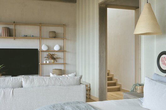 Casa EP / LOTE STUDIO + Ignacio Ferreira - Fotografía interior, Dormitorio, Madera, Iluminación, Sillones, Sillas, Camas
