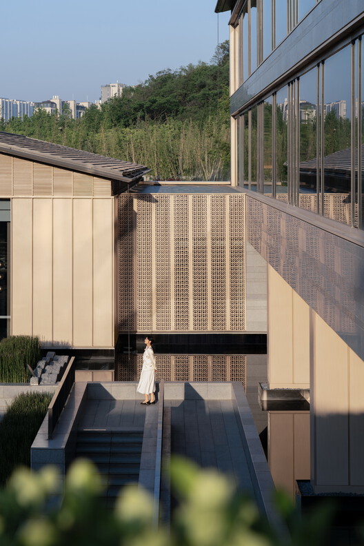 Banyan Tree and Angsana Suzhou Shishan / GOA (Group of Architects) - Image 5 of 28
