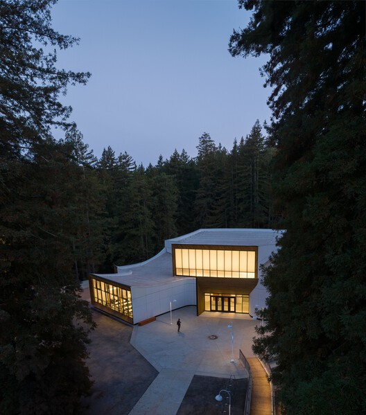Kresge College Expansion at University of California / Studio Gang - Exterior Photography