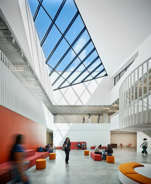 Spelman College Mary Schmidt Campbell Center / Studio Gang - Interior Photography