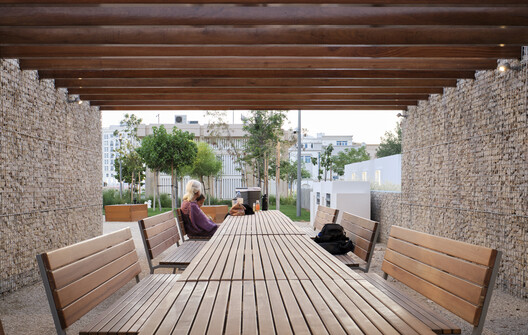 104 Abu Dhabi Neighbourhood Parks / SLA - Interior Photography, Wood