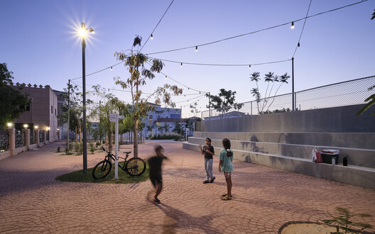 104 Abu Dhabi Neighbourhood Parks / SLA - Image 26 of 37