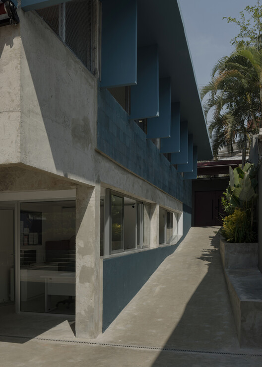 Colegio São Sabas / Guido Otero Arquitetura - Fotografía exterior, Concreto