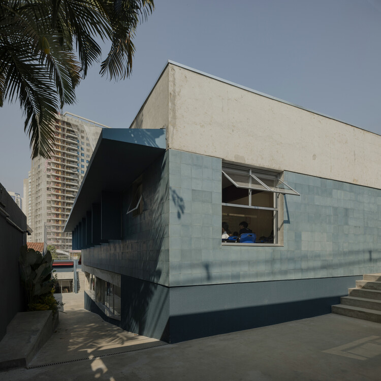 Colegio São Sabas / Guido Otero Arquitetura - Fotografía exterior, Concreto