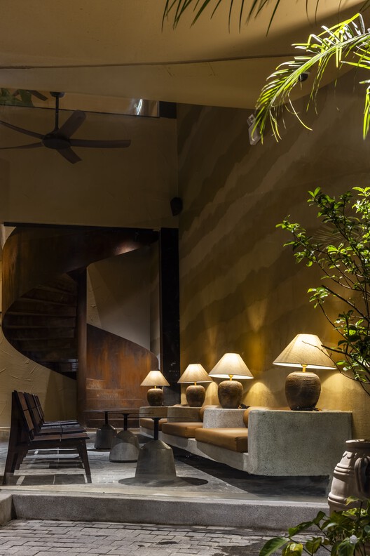 Phe La Da Nang Cafe / 6717 Studio - Interior Photography, Living Room, Lighting, Chair