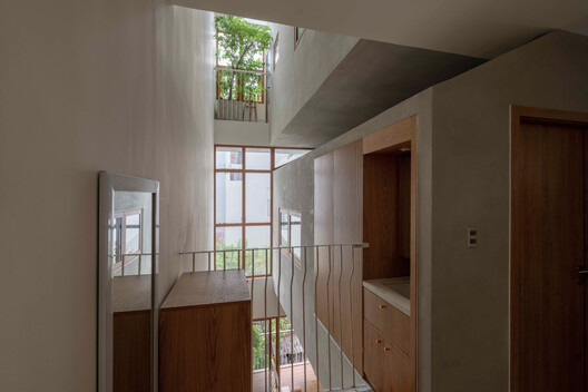 Casa de TiTi / NAQI & Partners - Fotografia de Interiores, Madeira, Vidro