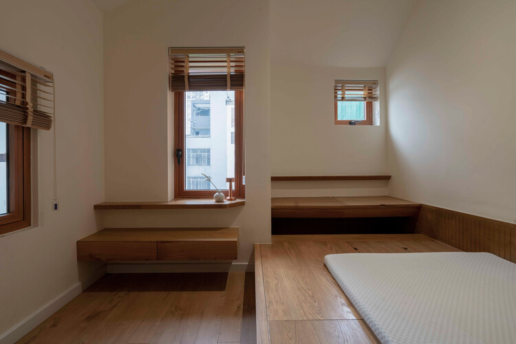 Casa de TiTi / NAQI & Partners - Fotografia de Interiores, Madeira, Cama, Dormitório