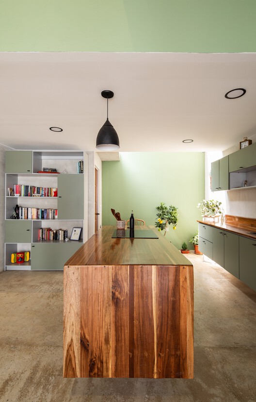 Casa Linde / Quince Cero Uno Arquitectura - Fotografía interior, Cocina, Madera, Encimera, Iluminación