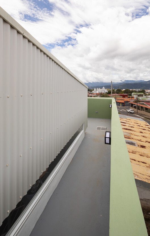 Casa Linde / Quince Cero Uno Arquitectura - Imagen 21 de 33