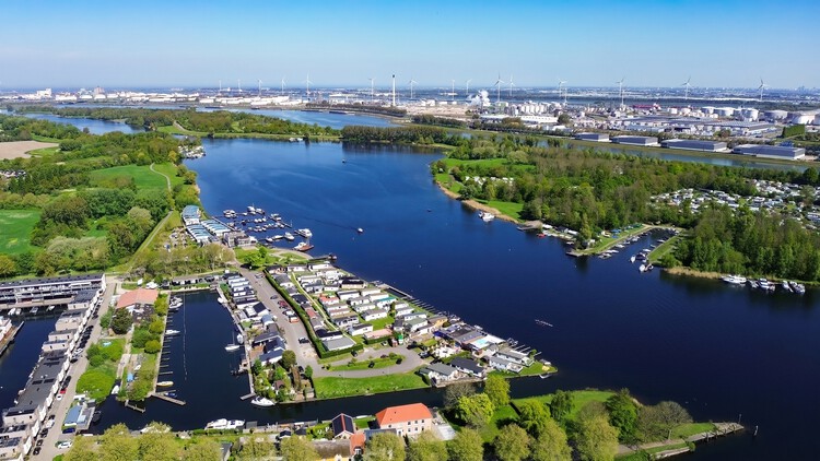 从米兰到芝加哥：赫尔佐格&德梅隆、Gensler、Heatherwick 的贡献 - 8 的图像 8