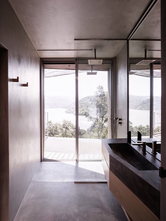 Casa Douro Wood / MJARC Arquitectos - Fotografía interior, Baño, Concreto, Fijación Vigas