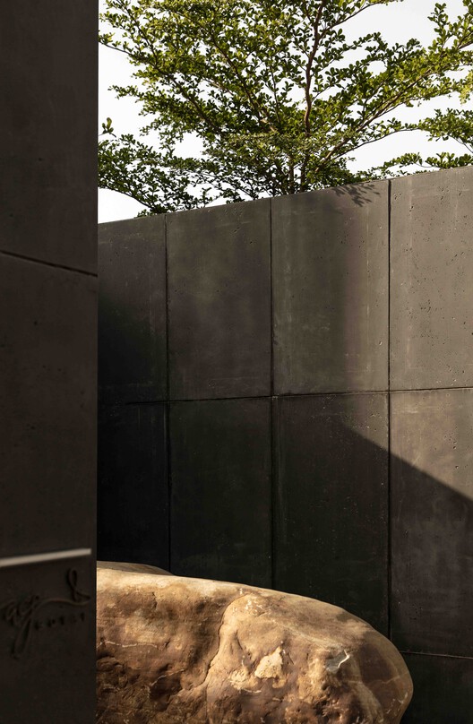 Casa Ekasham / Portal 92 - Imagem 36 de 40