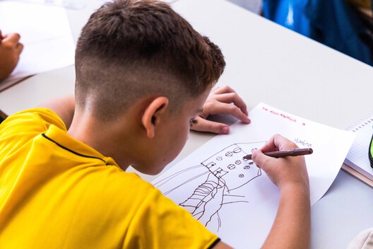 "The city cannot be understood from the screen": AI and childhood in urban design - Image 13 of 19