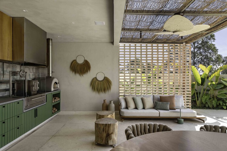 Casa Alvorada / Cassim Calazans Arquitetura - Fotografia de Interiores, Sala de Estar, Madeira, Cadeira