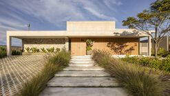 Casa Alvorada / Cassim Calazans Arquitetura