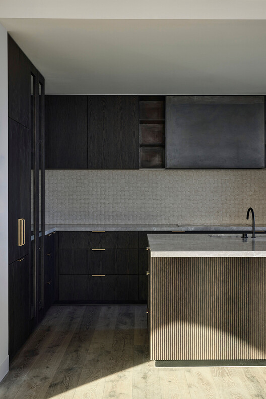 Esplanade Brighton Apartment / Wood Marsh - Interior Photography, Kitchen, Countertop