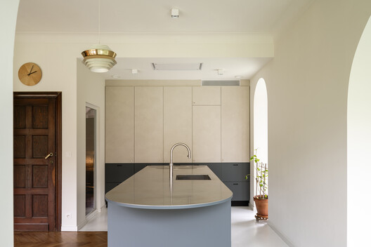Sofie House / MADAM architectuur - Interior Photography, Kitchen, Wood, Lighting, Countertop, Glass