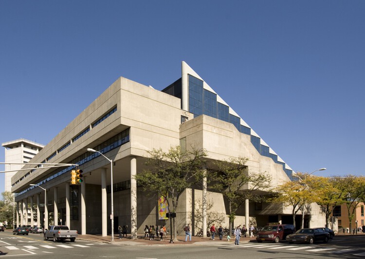 粗野主义如何塑造美国建筑教育 - 3 的图像 17