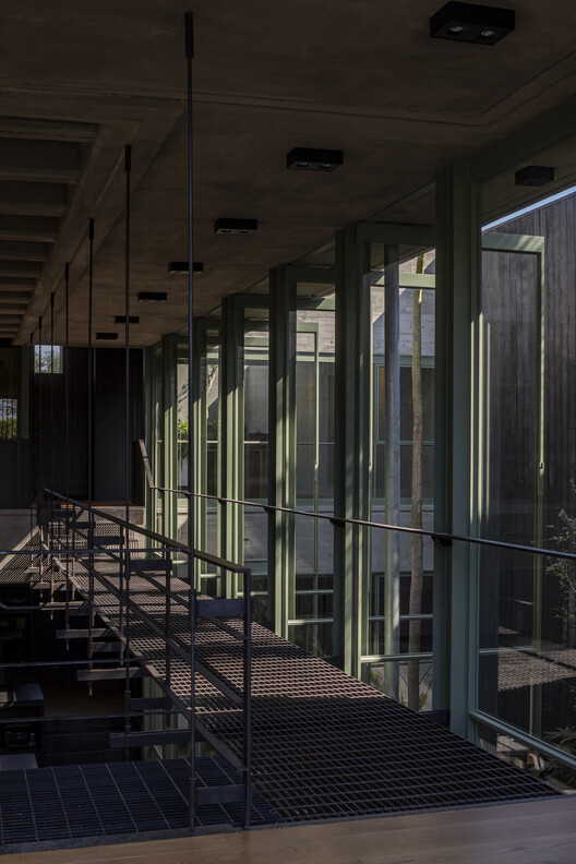 Taller Di Frenna Arquitectos / Di Frenna Arquitectos - Imagen 15 de 35