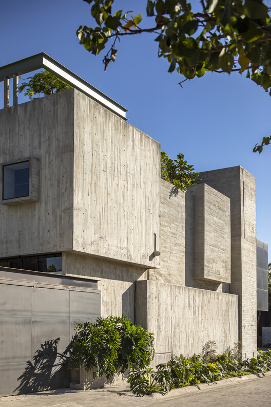Taller Di Frenna Arquitectos / Di Frenna Arquitectos - Fotografía exterior, Concreto, Balcón