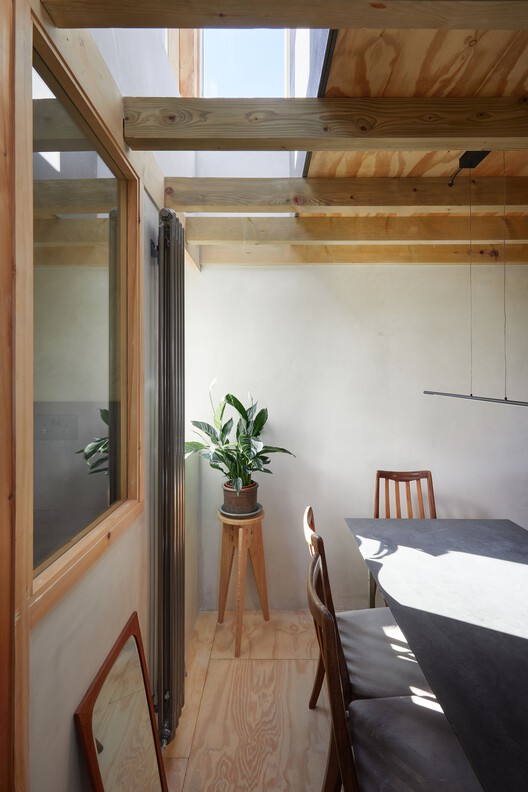 Apartment with a Mezzanine / Office Ten Architecture - Interior Photography, Wood, Glass, Beam