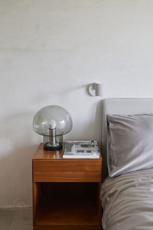 Apartment with a Mezzanine / Office Ten Architecture - Interior Photography, Bedroom