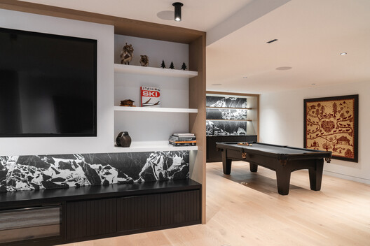 La Flèche Residence / MU Architecture - Interior Photography, Kitchen, Wood, Lighting, Shelving