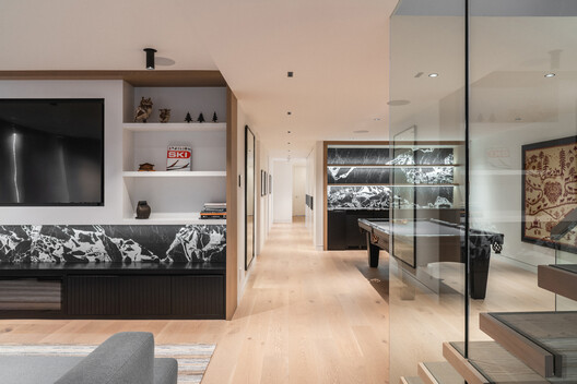 La Flèche Residence / MU Architecture - Interior Photography, Kitchen, Wood, Lighting, Shelving