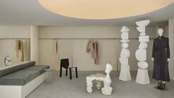 Lafort Flagship Studio / Luciano Dalla Marta Arquitetura