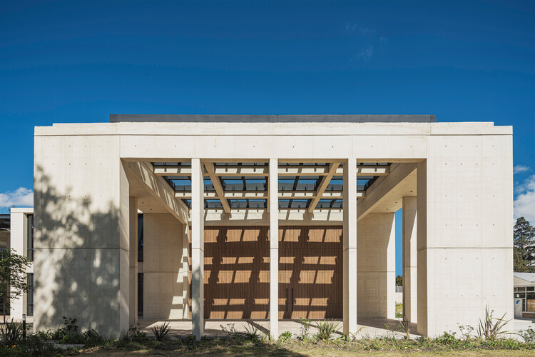 Colegio Colombo Hebreo / Aarón Cohen + Angélica Mejía + Camilo Sellamén + Camilo Fuentes + Joel Amón - Imagen 2 de 36
