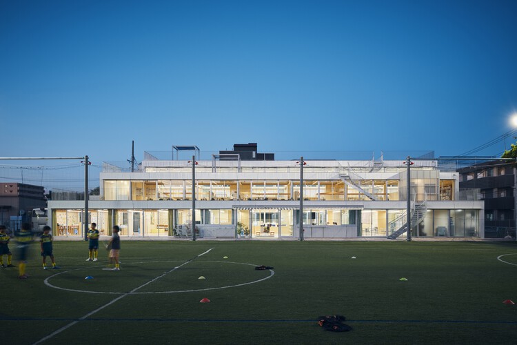 Escola Coreana Kawasaki / Taiga Kasai + Chong Aehyang Architecture / KACH - Fotografia de Exterior