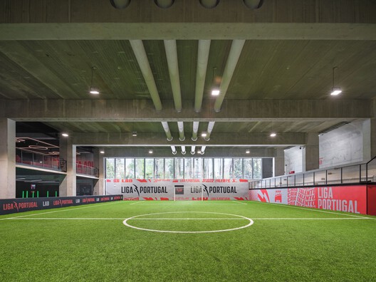 Nova Sede e Museu da Liga Portuguesa de Futebol Profissional / OODA - Imagem 11 de 27