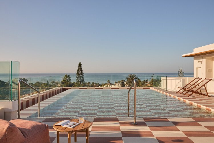 Kimpton Los Monteros Hotel / El Equipo Creativo - Fotografía exterior