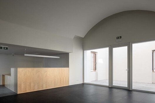 Rehabilitación Urbana del Barrio del Boneco / Adarq - André David, Arquitecto - Fotografía interior