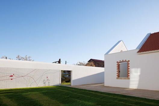 Rehabilitación Urbana del Barrio del Boneco / Adarq - André David, Arquitecto - Fotografía exterior, Fachada, Concreto