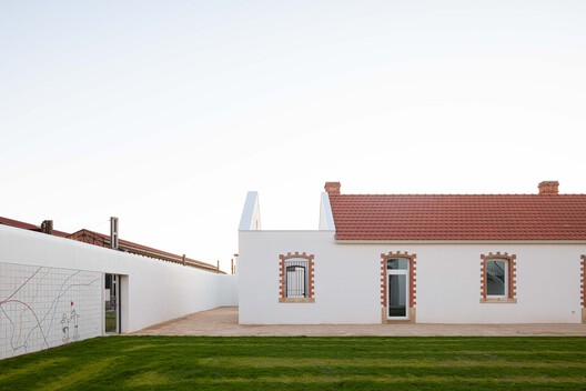 Rehabilitación Urbana del Barrio del Boneco / Adarq - André David, Arquitecto - Fotografía exterior