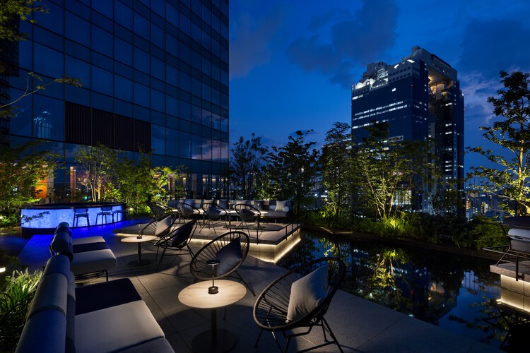 Grand Green Osaka / GGN + Nikken Sekkei + Mitsubishi Jisho Design + Obayashi Corporation + Takenaka Corporation + SANAA - Fotografia de Exterior, Urbano