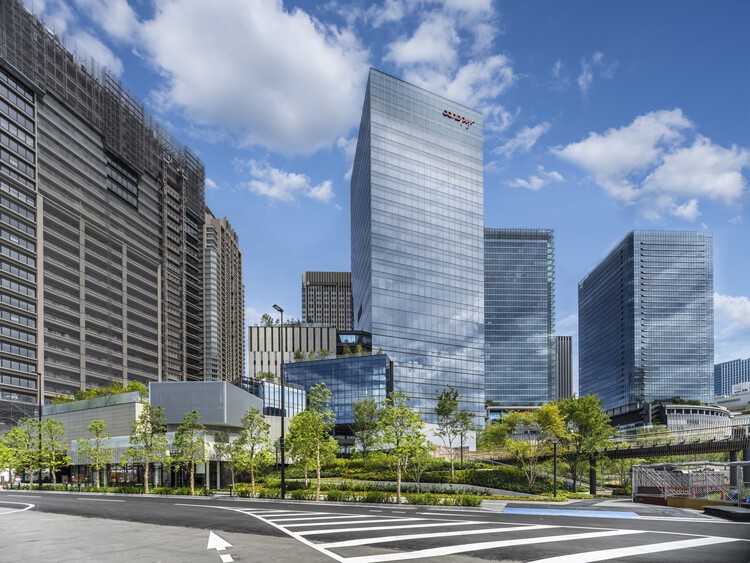 Grand Green Osaka / GGN + Nikken Sekkei + Mitsubishi Jisho Design + Obayashi Corporation + Takenaka Corporation + SANAA - Fotografia de Exterior, Fachada, Urbano