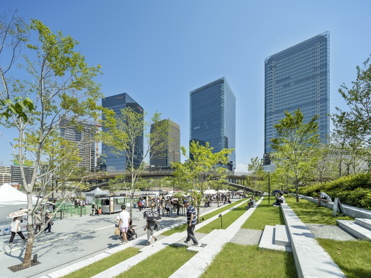 Grand Green Osaka / GGN + Nikken Sekkei + Mitsubishi Jisho Design + Obayashi Corporation + Takenaka Corporation + SANAA - Fotografia de Exterior