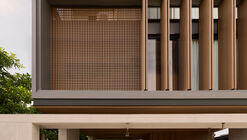 Khun Atiruj Residence / PAON Architects Co.,Ltd.