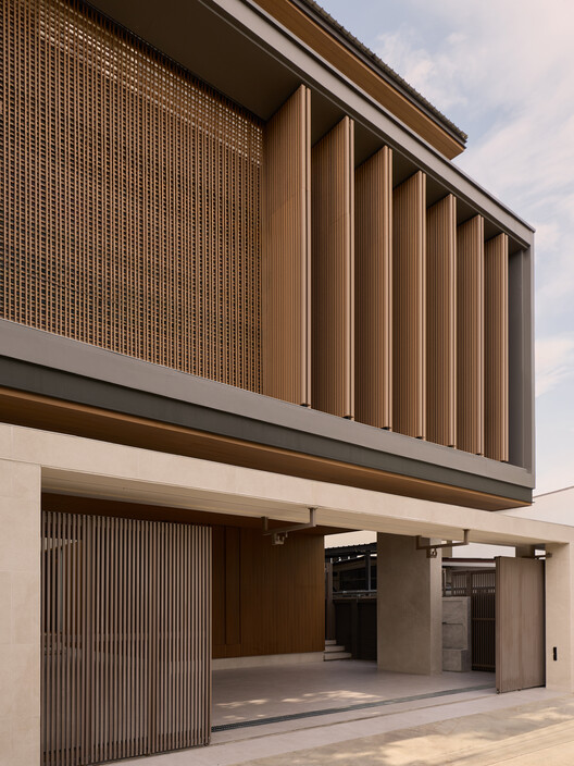 Casa Khun Atiruj / PAON Architects Co.,Ltd. - Imagem 6 de 28
