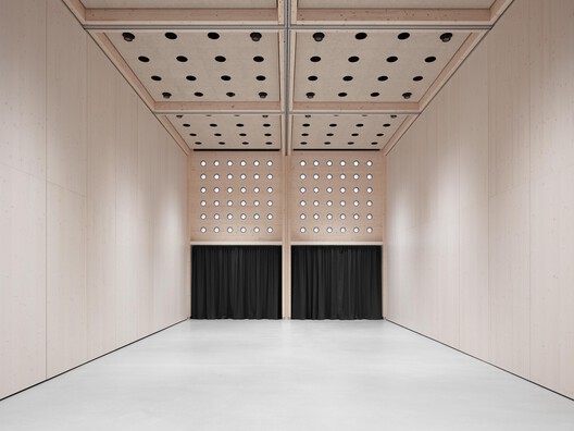 Exhibition Hall Kassel / Innauer-Matt Architekten - Image 6 of 25