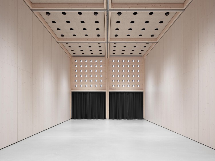 卡塞尔展览馆 / Innauer-Matt Architekten - 6 的图像 25