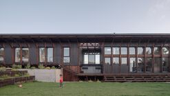 Casa Los Pinos / Espiral Arquitectos